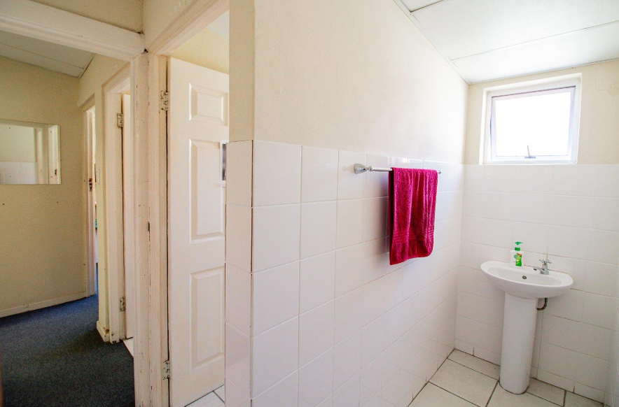 Commercial Property for Sale in Southernwood Eastern Cape